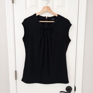 Tahari Black Sleeveless Blouse